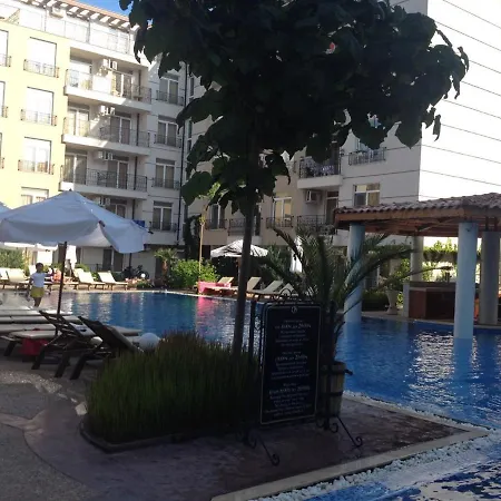 Dawn Park Слънчев бряг